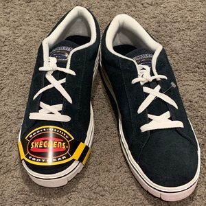 Sketchers men’s footwear NIB